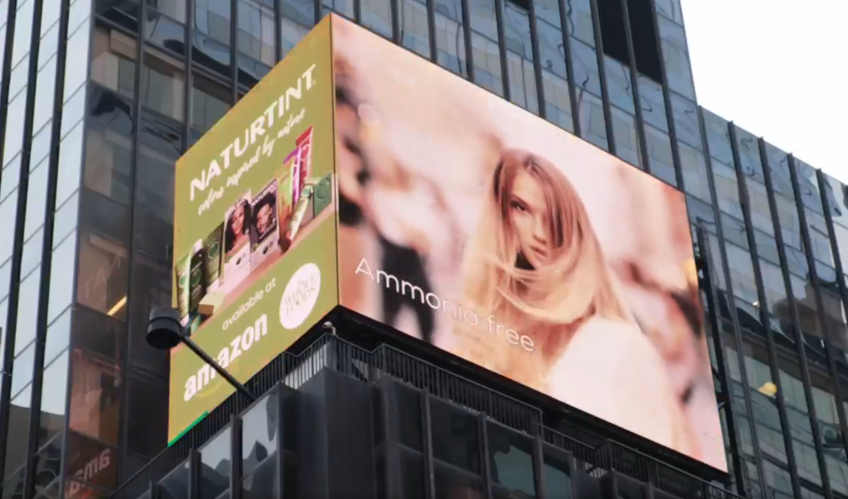 Naturtint arrives in Times Square!